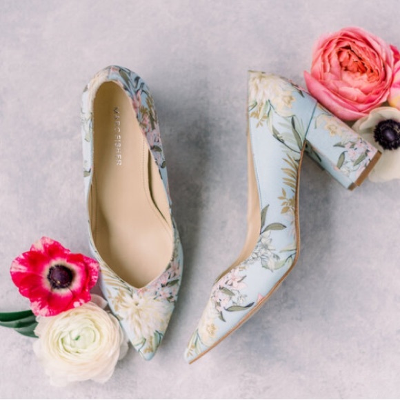 Marc Fisher Caitlin floral Pumps - Picture 2 of 5